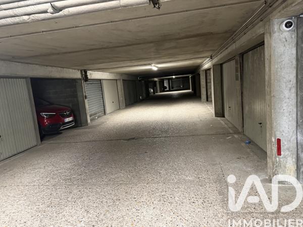 Parking à vendre 15 m² Évry-Courcouronnes