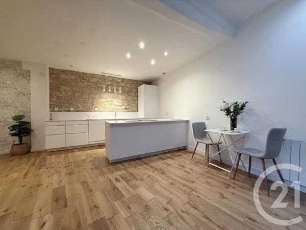 Appartement F4 à vendre  4 pièces - 77 m 2   ST GERMAIN EN LAYE  - 78