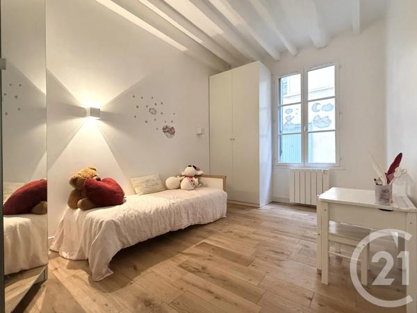 Appartement F4 à vendre  4 pièces - 77 m 2   ST GERMAIN EN LAYE  - 78