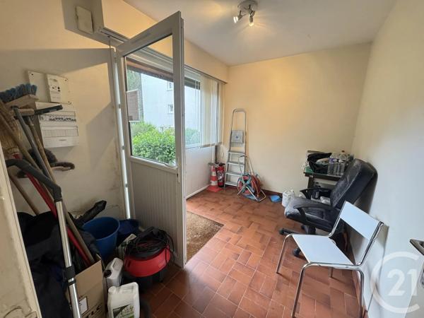 Appartement F2 à vendre  2 pièces - 44 m 2   GIF SUR YVETTE  - 91