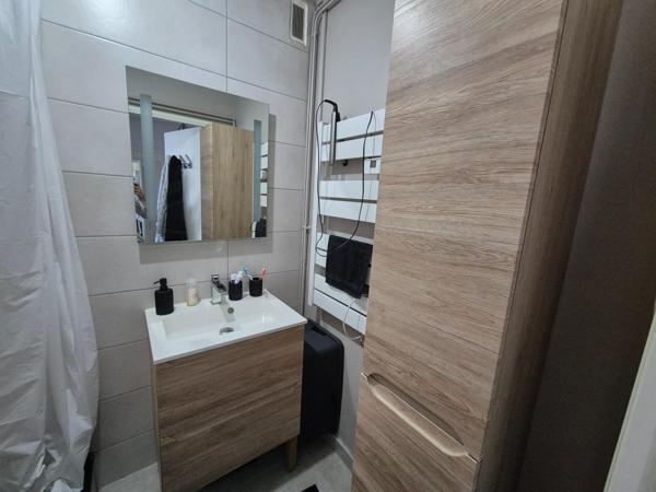 Appartement à SAINT-ETIENNE, 42100 - 3 pièces 55m²