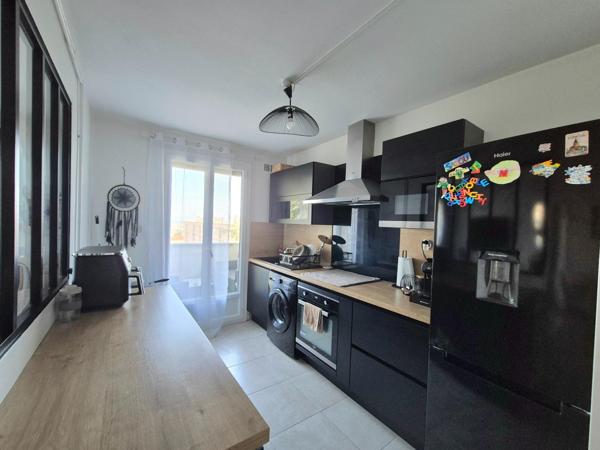 Appartement à SAINT-ETIENNE, 42100 - 3 pièces 55m²