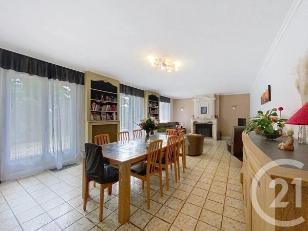 Maison à vendre  8 pièces - 208,85 m 2   SULLY SUR LOIRE  - 45