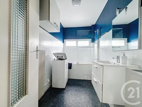 Appartement F3 à vendre  3 pièces - 72,23 m2 BELFORT - 90