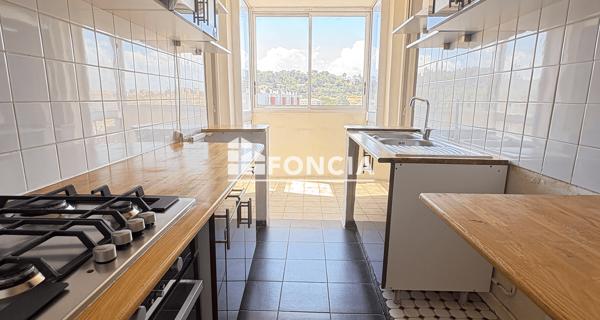 À vendre Appartement 4 pièces 88 m² - Orange 84100