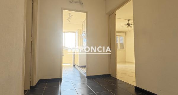 À vendre Appartement 4 pièces 88 m² - Orange 84100