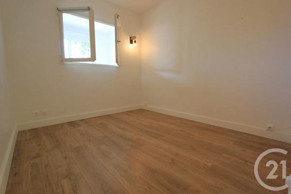 Appartement F5 à vendre  5 pièces - 106,65 m 2   ST MICHEL SUR ORGE  - 91