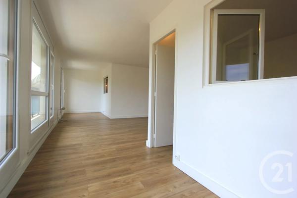 Appartement F5 à vendre  5 pièces - 106,65 m 2   ST MICHEL SUR ORGE  - 91