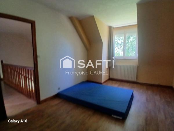 Maison familiale 160m² vie de plain pied, pisicine