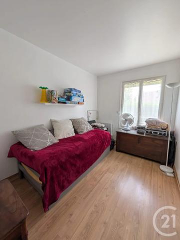 Maison à vendre  4 pièces - 57,25 m 2   MAINTENON  - 28