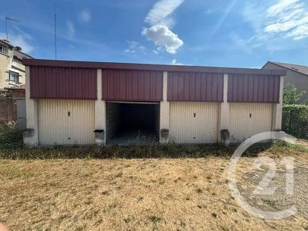 Parking à vendre  15 m 2   CORBEIL ESSONNES  - 91