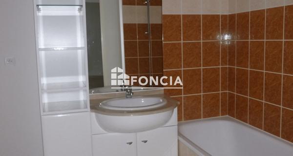Location Appartement 2 pièces 45.9 m² - Saint-brieuc 22000