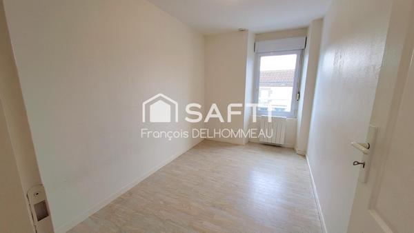 Maison de bourg 78m2, garage, préau et jardin