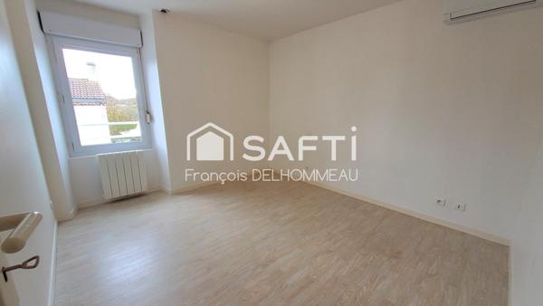 Maison de bourg 78m2, garage, préau et jardin