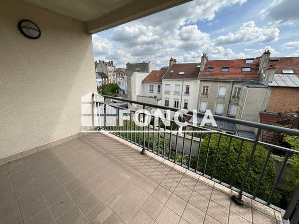 Location Studio 23.58 m² - 3 RUE IRENEE LELIEVRE Reims 51100