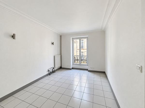 PARIS 11EME