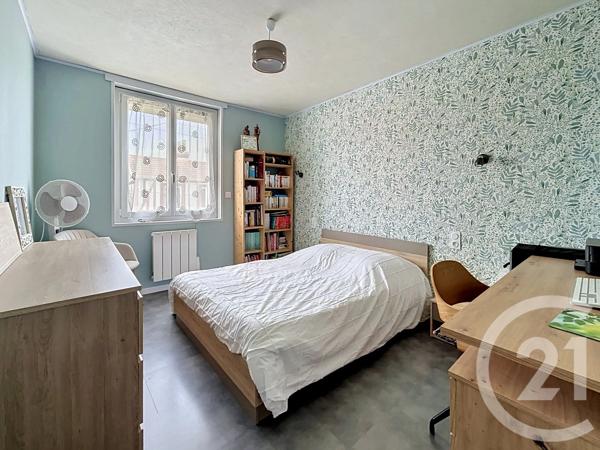 Maison à vendre  4 pièces - 112,68 m 2   SOTTEVILLE LES ROUEN  - 76