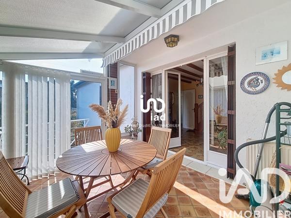 Maison à vendre 7 pièces 125 m² Arnières-sur-Iton