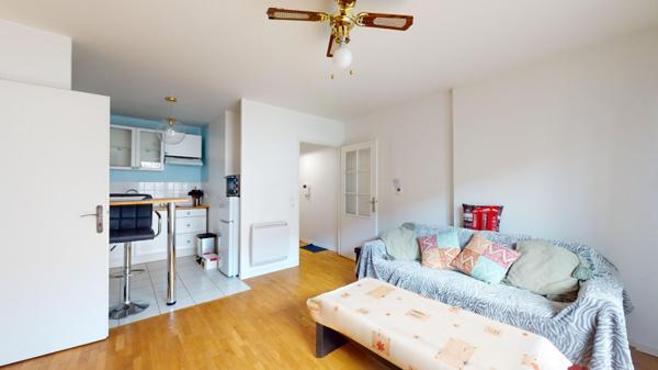 À VENDRE : Appartement 2 pièces de 43 m² avec parking