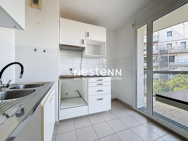 ISSY LES MOULINEAUX - FORT D'ISSY - Vente appartement 3 pièces de 59,50 m² avec un balcon de 8,30 m²