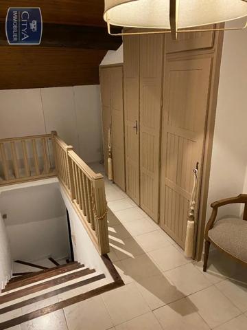 Appartement à louer 2 pièces 36.76m² Fréjus (83600)