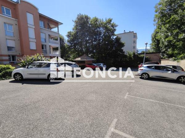 Location Studio 31.1 m² - LE CLOS DU MURET Eybens 38320