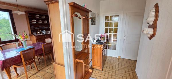 Pavillon sur sous-sol  97m² – 3 chambres – Terrain de 1 500 m².