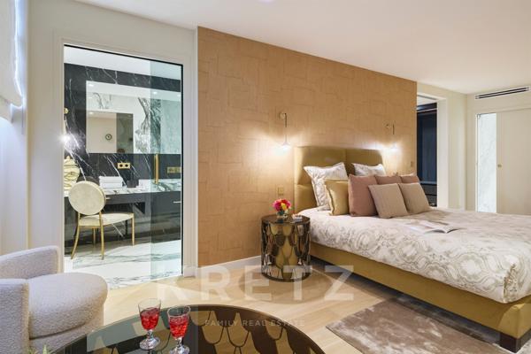 VILLA CONTEMPORAINE VUE MER SUR LE CAP D'ANTIBES