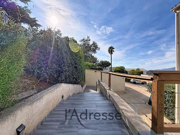 Appartement Duplex 4 pièces - 114 m² - PORTICCIO - Vue mer - Dernier étage - Garage