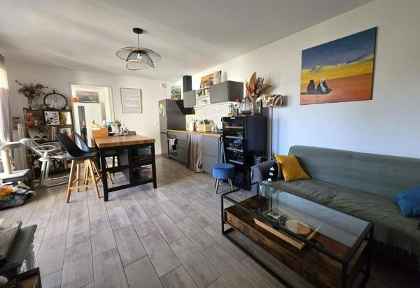 BASSIN A FLOT - IMMEUBLE 2020 - PARFAIT ETAT - TERRASSE AU CALME - PARKING - FAIBLES CHARGES - DPE B