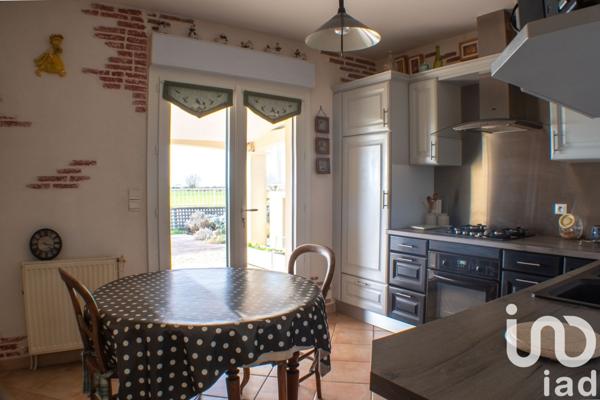 Maison 5 pièces de 124 m² à Esnandes (17137)