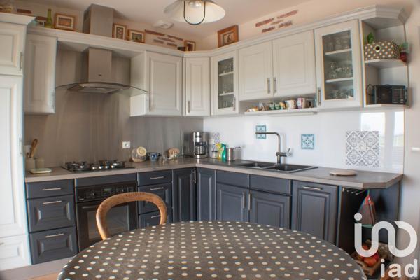 Maison 5 pièces de 124 m² à Esnandes (17137)