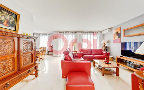 Appartement à vendre    4 pièces • 105,50 m2 Lyon 8