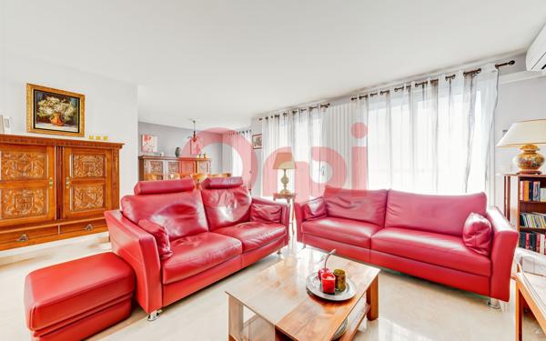 Appartement à vendre    4 pièces • 105,50 m2 Lyon 8