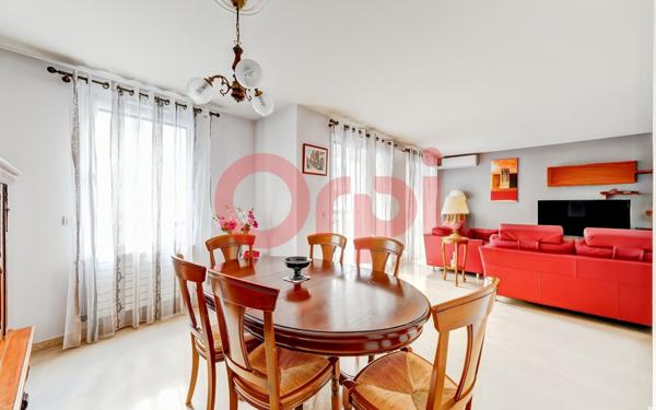 Appartement à vendre    4 pièces • 105,50 m2 Lyon 8