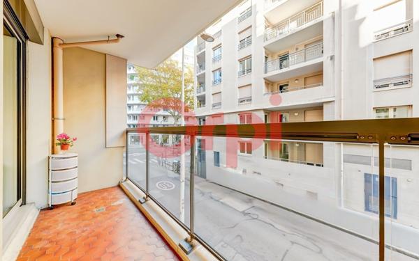 Appartement à vendre    4 pièces • 105,50 m2 Lyon 8