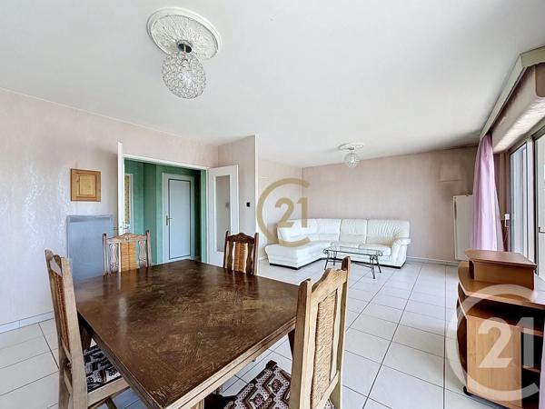 Appartement F4 à vendre  4 pièces - 84,79 m 2   LURE  - 70