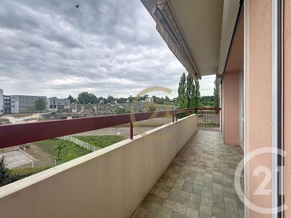 Appartement F4 à vendre  4 pièces - 84,79 m 2   LURE  - 70