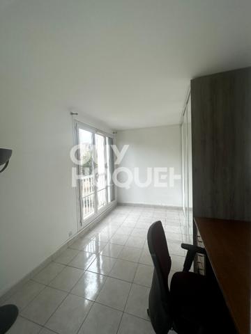 Appartement Les Lilas 5 pièce(s) 96,36 m2