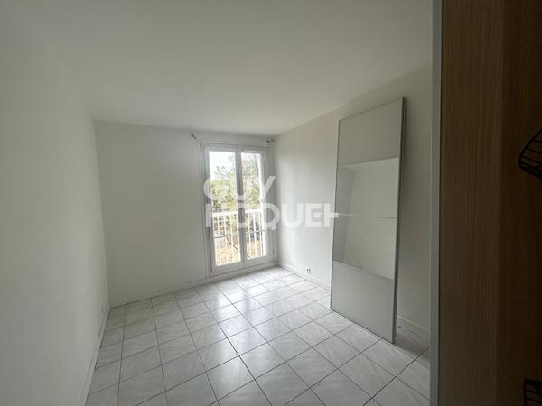 Appartement Les Lilas 5 pièce(s) 96,36 m2