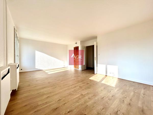 GRENOBLE - CHEMIN VILLEBOIS : APPARTEMENT T4 EN DERNIER ETAGE