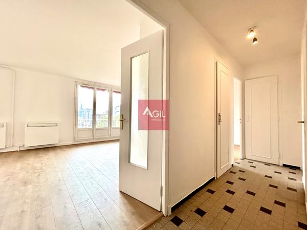 GRENOBLE - CHEMIN VILLEBOIS : APPARTEMENT T4 EN DERNIER ETAGE