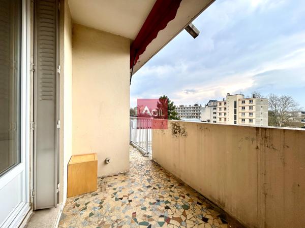 GRENOBLE - CHEMIN VILLEBOIS : APPARTEMENT T4 EN DERNIER ETAGE