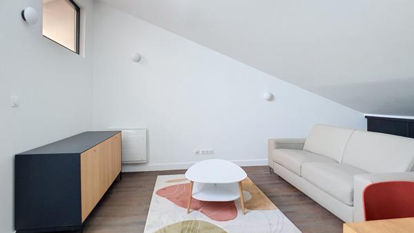 Appartement  Meublé Martigues 2 pièce(s) 26.03 m2 sur l'île de Martigues