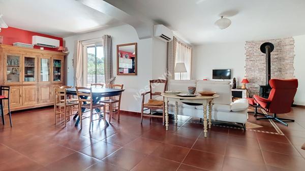 Villa Saint-Jean proche Forêt du Castillon 7 pièces 151 m² sur une parcelle de 572 m²
