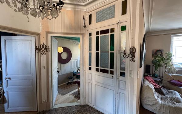 Maison à vendre    8 pièces •  Nogent-le-Rotrou