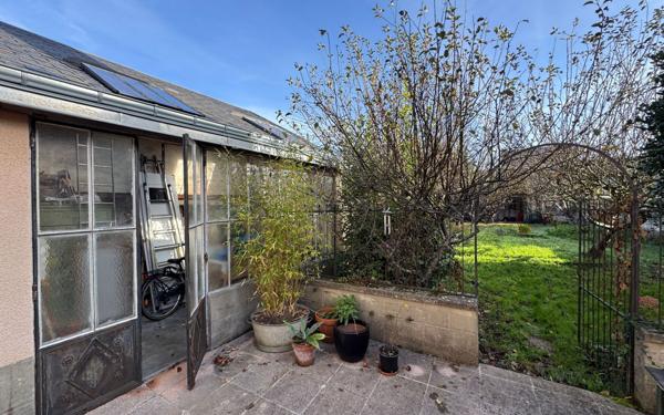 Maison à vendre    8 pièces •  Nogent-le-Rotrou