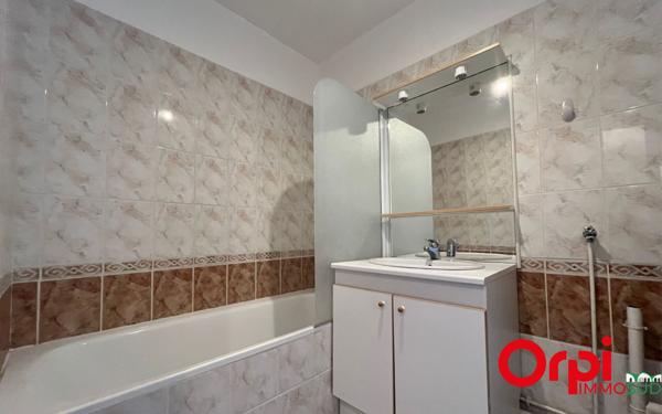 Appartement à louer    2 pièces • 41,86 m2 Amiens