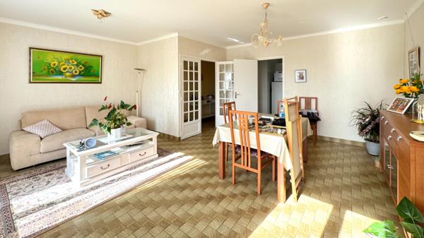 Maison de plain pied - Basse Goulaine 5 pièce(s) 119 m2