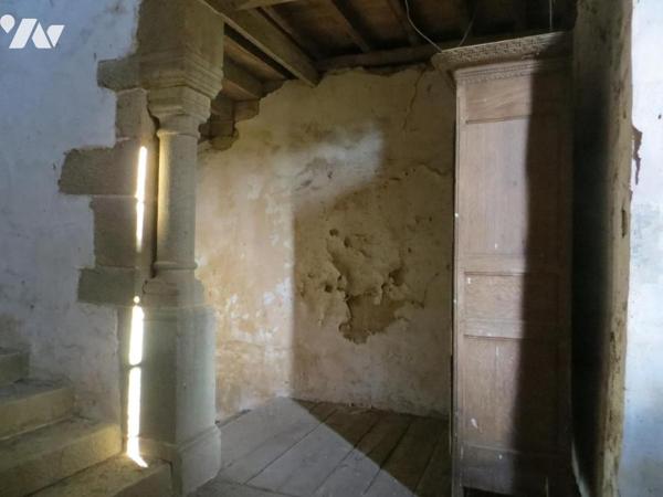 Aux portes de VIRE NORMANDIE, UNE PROPRIETE 